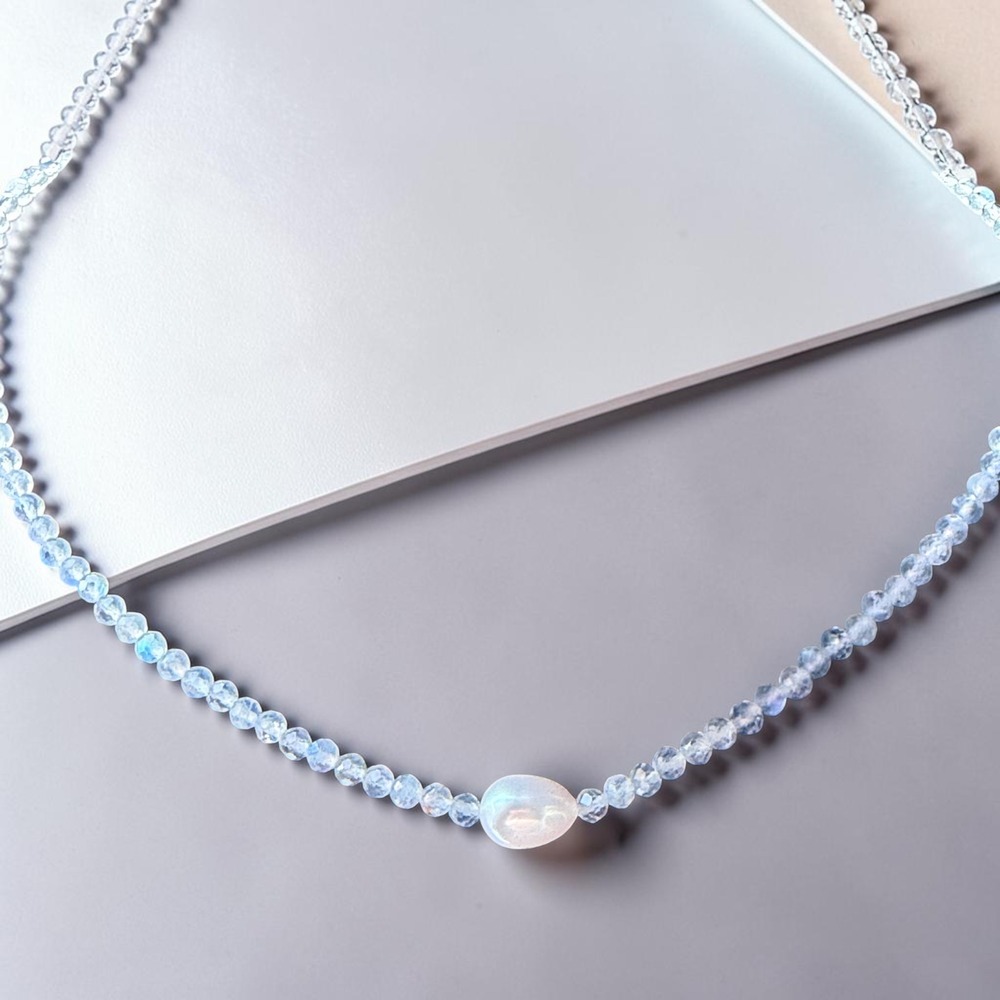 Marilyn Schiff Labradorite and‎ Pearl Beaded Necklace Gold Tone Adj. 15-18in
